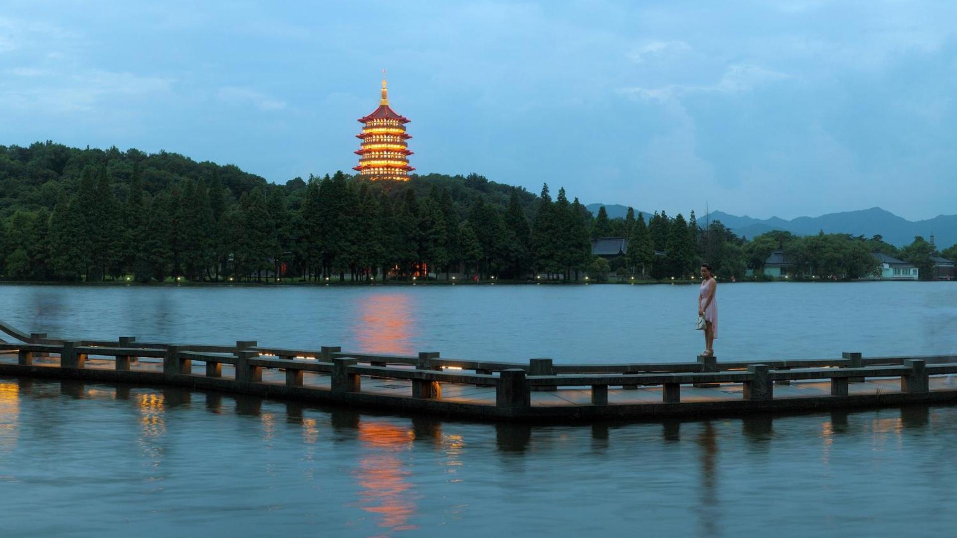 Nost Algia S Hotel In The West Lake Scenic Area-,Lingyin Temple, Leifeng Tower, Children'S Playground, Free Night Snack, Free Laundry, English Communication Well, Free Travel Advice Hangzhou Exteriör bild